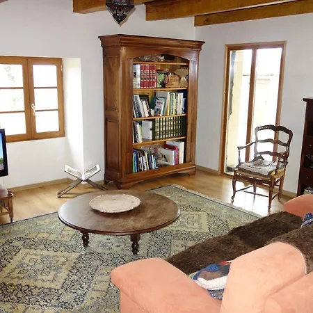 Maison Sur La Colline Cheminee Wifi Proche Thermes Holiday home Aubin (Aveyron)