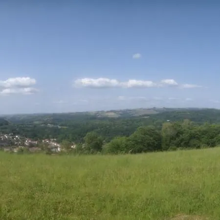Holiday home Maison Sur La Colline Cheminee Wifi Proche Thermes Aubin (Aveyron)